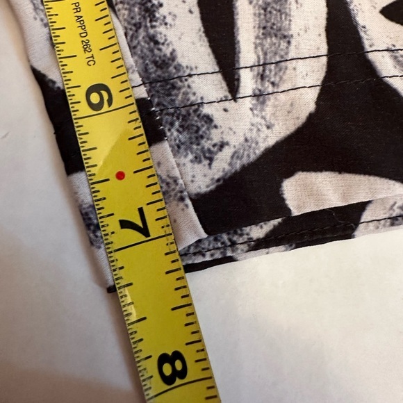 Nike Air Jordan SOLD UNABLE TO DELETE - Picture 8 of 8